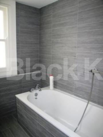 			4 Bedroom, 1 bath, 1 reception Flat			 Fellows Road, SWISS COTTAGE/BELSIZE PARK