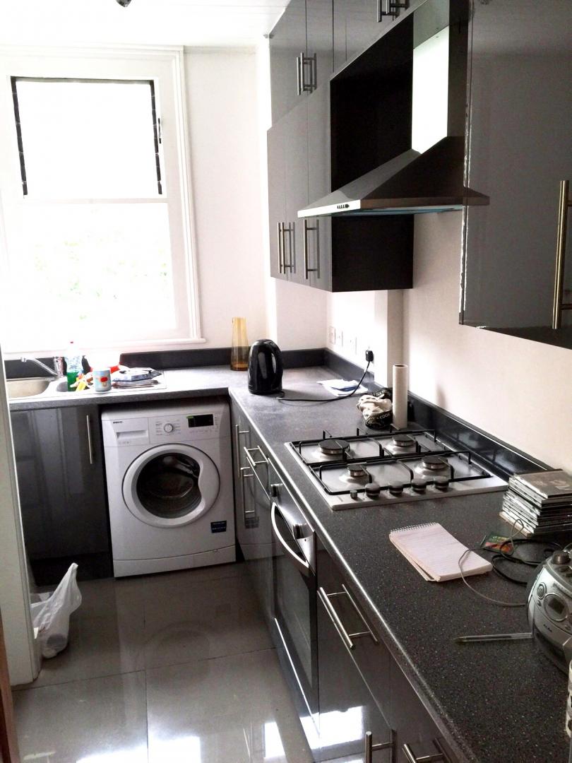 			NEW INSTRUCTION, 4 Bedroom, 1 bath, 1 reception Flat			 Wotton Road, Cricklewood