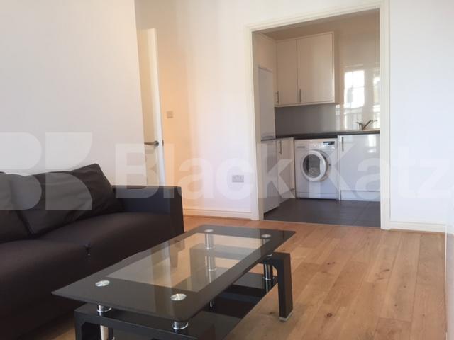 			NEW INSTRUCTION!, 1 Bedroom, 1 bath, 1 reception Flat			 Hillmarton Road, ISLINGTON