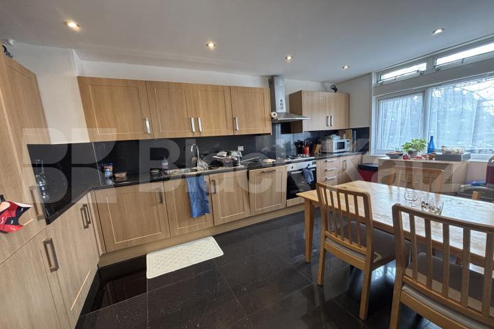 Duplex apartment moments from Clapham Common Cedars Road, Clapham Common