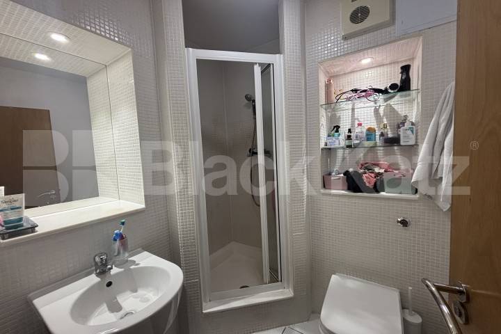 Offering size, quality & location Southwark Bridge Road, London Bridge