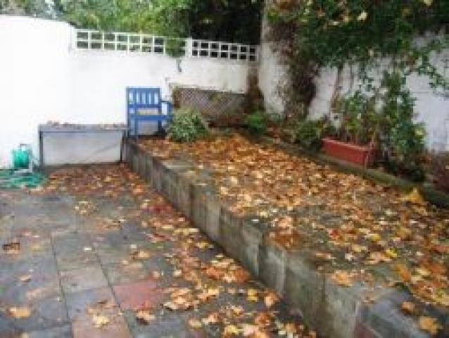 			ALSO AVAILABLE UNFURNISHED, 3 Bedroom, 1 bath, 1 reception Flat			 Elgin Avenue, MAIDA VALE W9