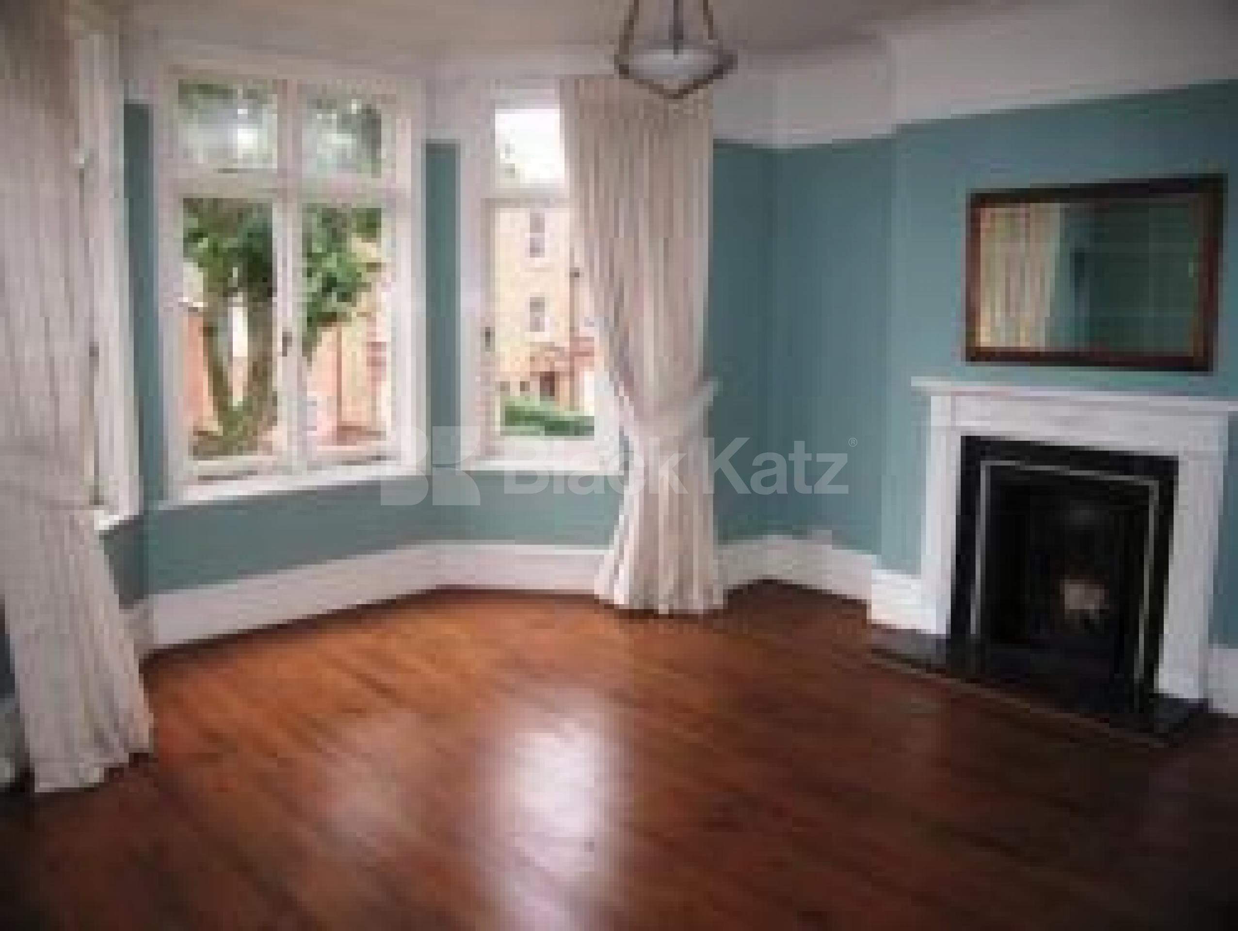 			2 Bedroom, 1 bath, 1 reception Flat			 Essendine Mansions, MAIDA VALE W9 W9