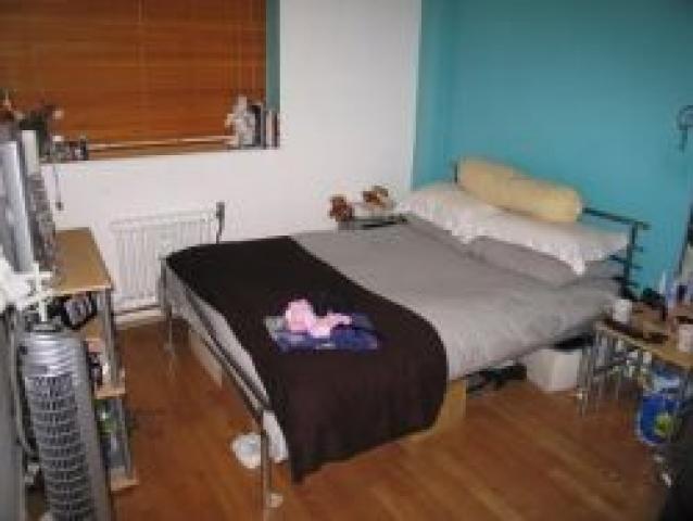 			1 Bedroom, 1 bath, 1 reception Flat			 Kilburn Vale, WEST HAMPSTEAD/KILBURN NW6