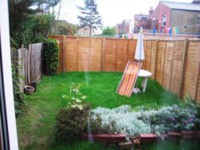 			NEW INSTRUCTION, 4 Bedroom, 1 bath, 1 reception Flat			 Somerton Rd, CRICLEWOOD NW2