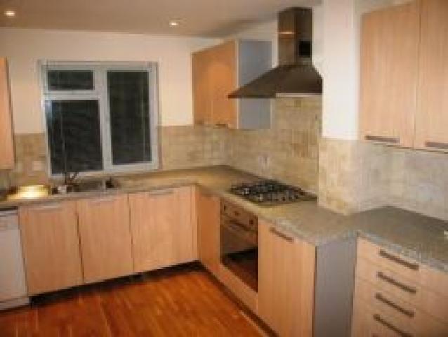			4 Bedroom, 1 bath, 1 reception Flat			 Pattison Road, HAMPSTEAD NW2