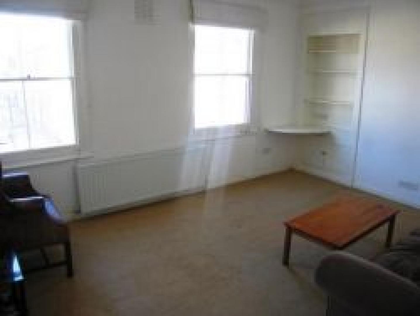 			2 Bedroom, 1 bath, 1 reception Flat			 Waldo Rd, KENSAL GREEN NW10