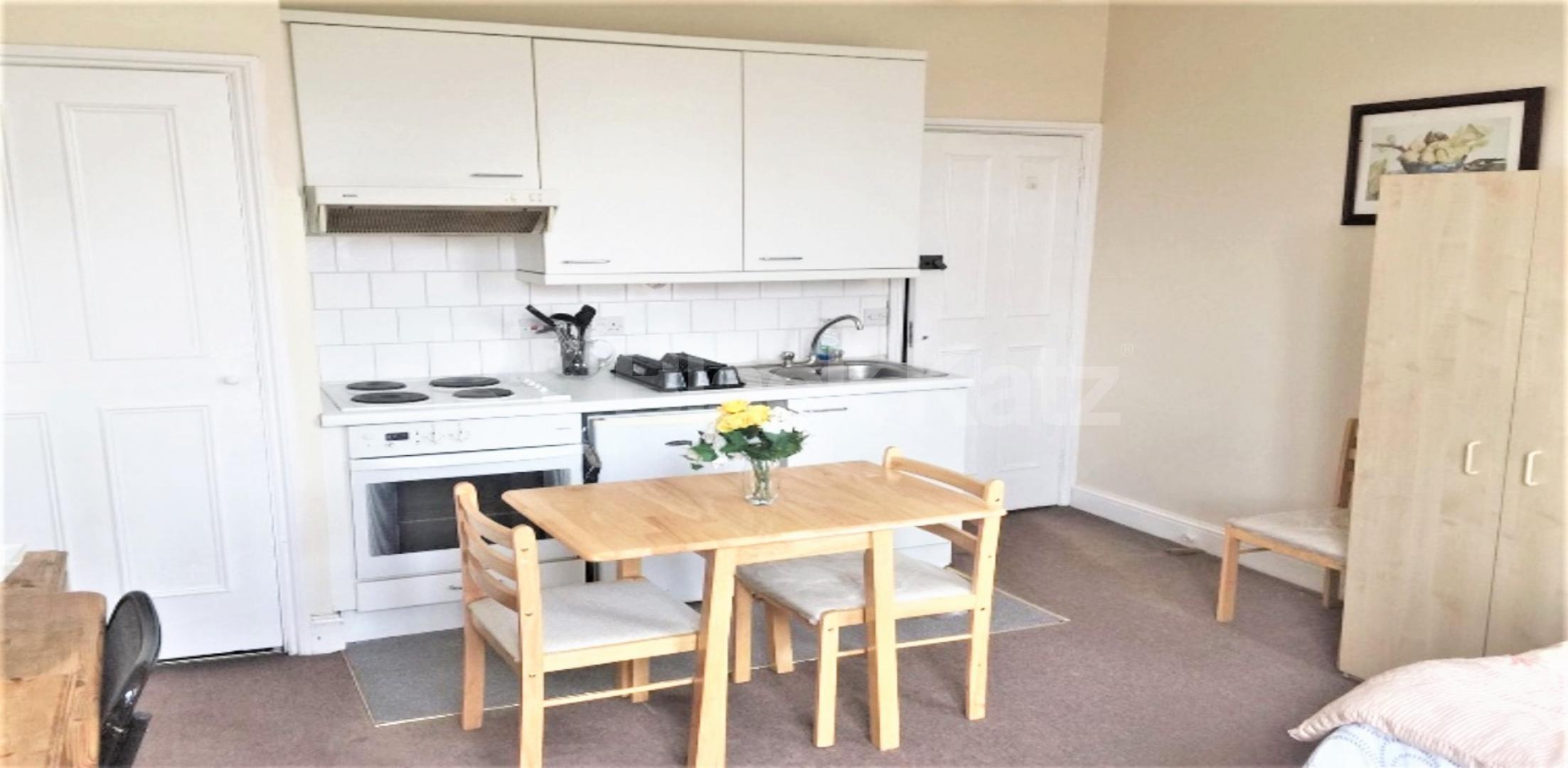 			Studio Apartment, 1 bath, 1 reception Flat			 Trebovir Road, EARLS COURT
