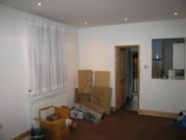 			Studio Apartment, 1 bath, 1 reception Flat			 Cricklewood Broadway, CRICKLEWOOD NW2