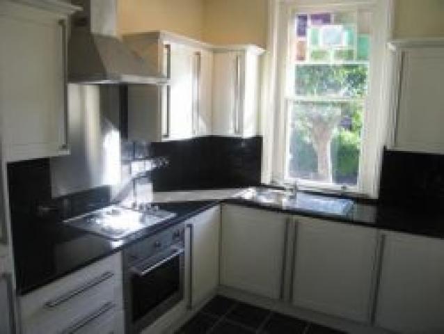 			2 Bedroom, 1 bath, 1 reception Flat			 Chichele Road, WILLESEDEN GREEN NW2