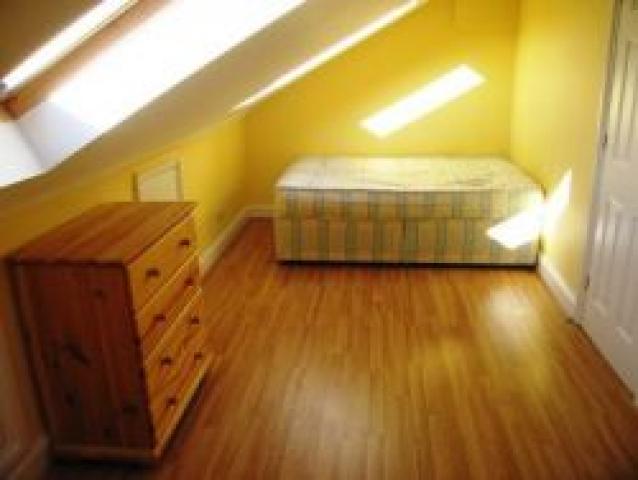 			1 Bedroom, 1 bath, 1 reception Flat			 Lanhill Road, MAIDA VALE W9