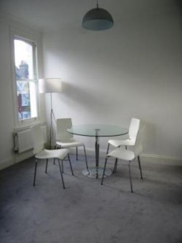 			1 Bedroom, 1 bath, 1 reception Flat			 Dynham Road, WEST HAMPSTEAD NW6