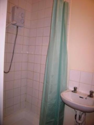 			Studio Apartment, 1 bath, 1 reception Flat			 Mansfield Road, BELSIZE PARK/HAMPSTEAD