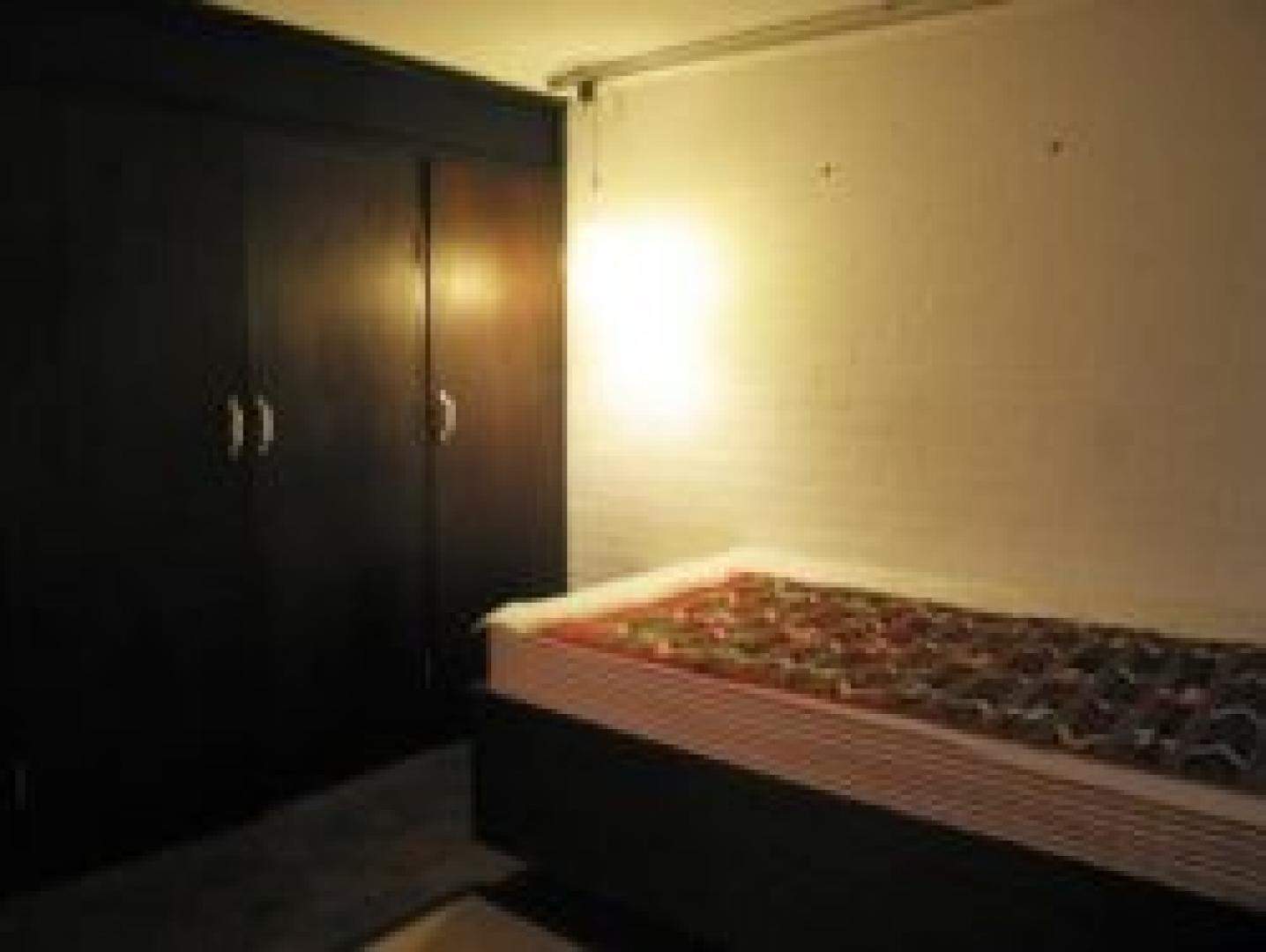 			1 Bedroom, 1 bath, 1 reception Flat			 South Hill Park, HAMPSTEAD HEATH NW3