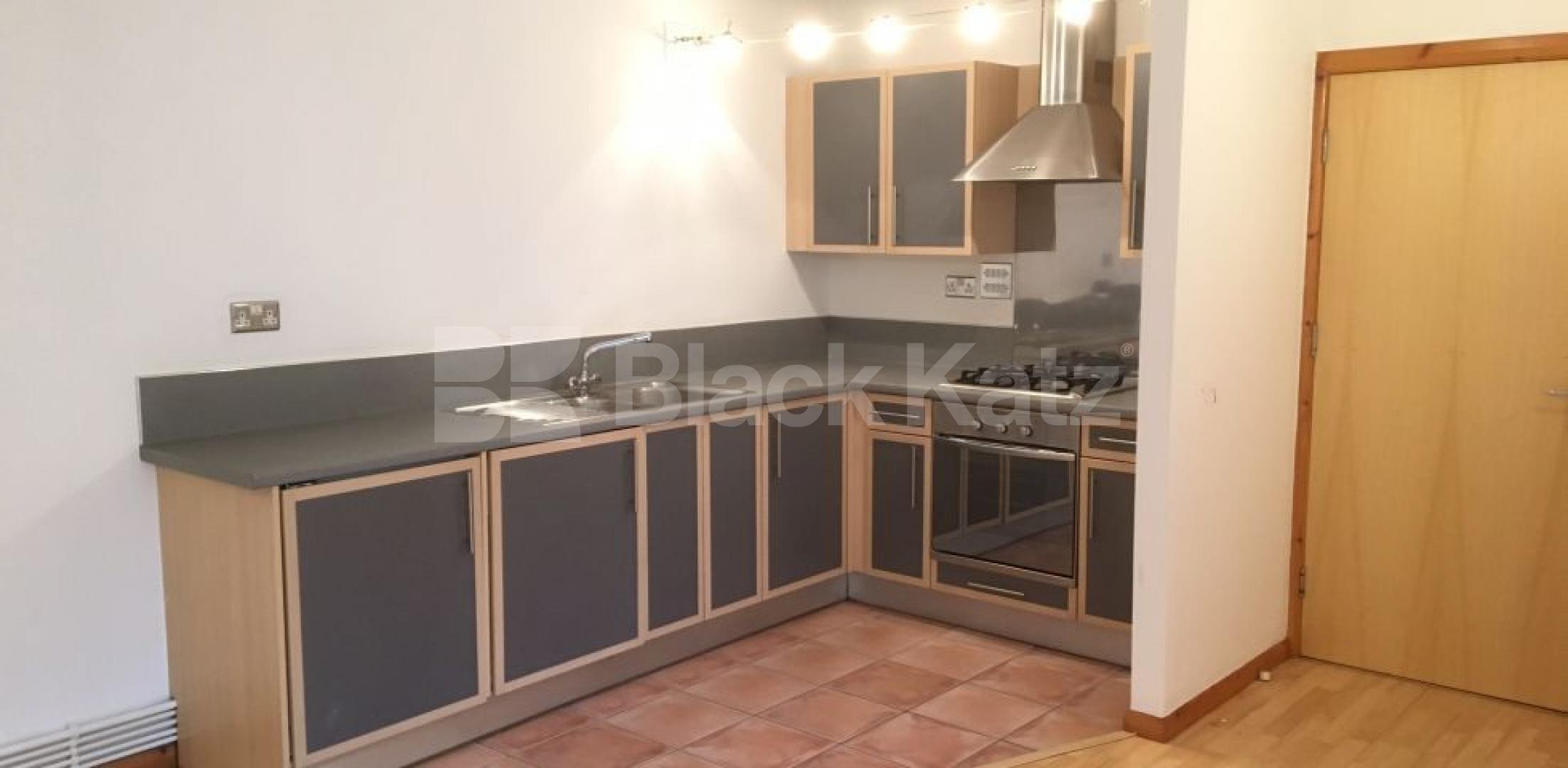 			UNDER OFFER, 1 Bedroom, 1 bath, 1 reception Flat			 SPRINFIELD HOUSE LOFTS-TYSSEN STREET, DALSTON-HAGGERSTON-SHOREDITCH