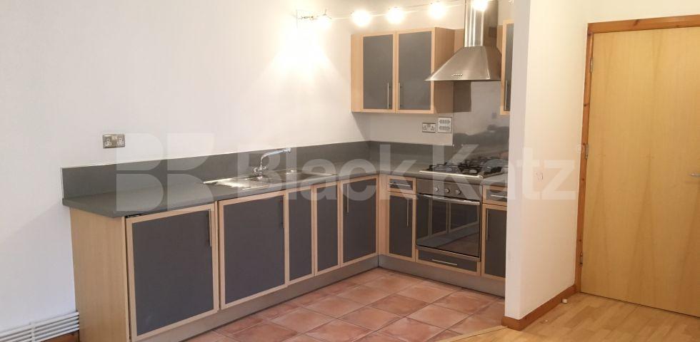 			UNDER OFFER, 1 Bedroom, 1 bath, 1 reception Flat			 SPRINGFIELD HOUSE LOFTS-TYSSEN STREET, DALSTON-HAGGERSTON-SHOREDITCH