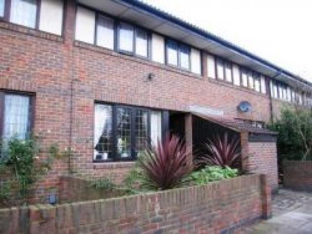 			3 Bedroom, 1 bath, 1 reception Flat			 Brassey Road, WEST HAMPSTEAD NW6