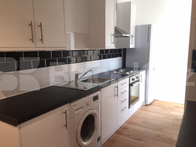 			SELECTION OF NEWLY REFURBISHED STUDIO'S AND 1 BEDROOM APARTMENTS, 1 Bedroom, 1 bath, 1 reception Flat			 Green Lanes, NEWINGTON GREEN-STOKE NEWINGTON