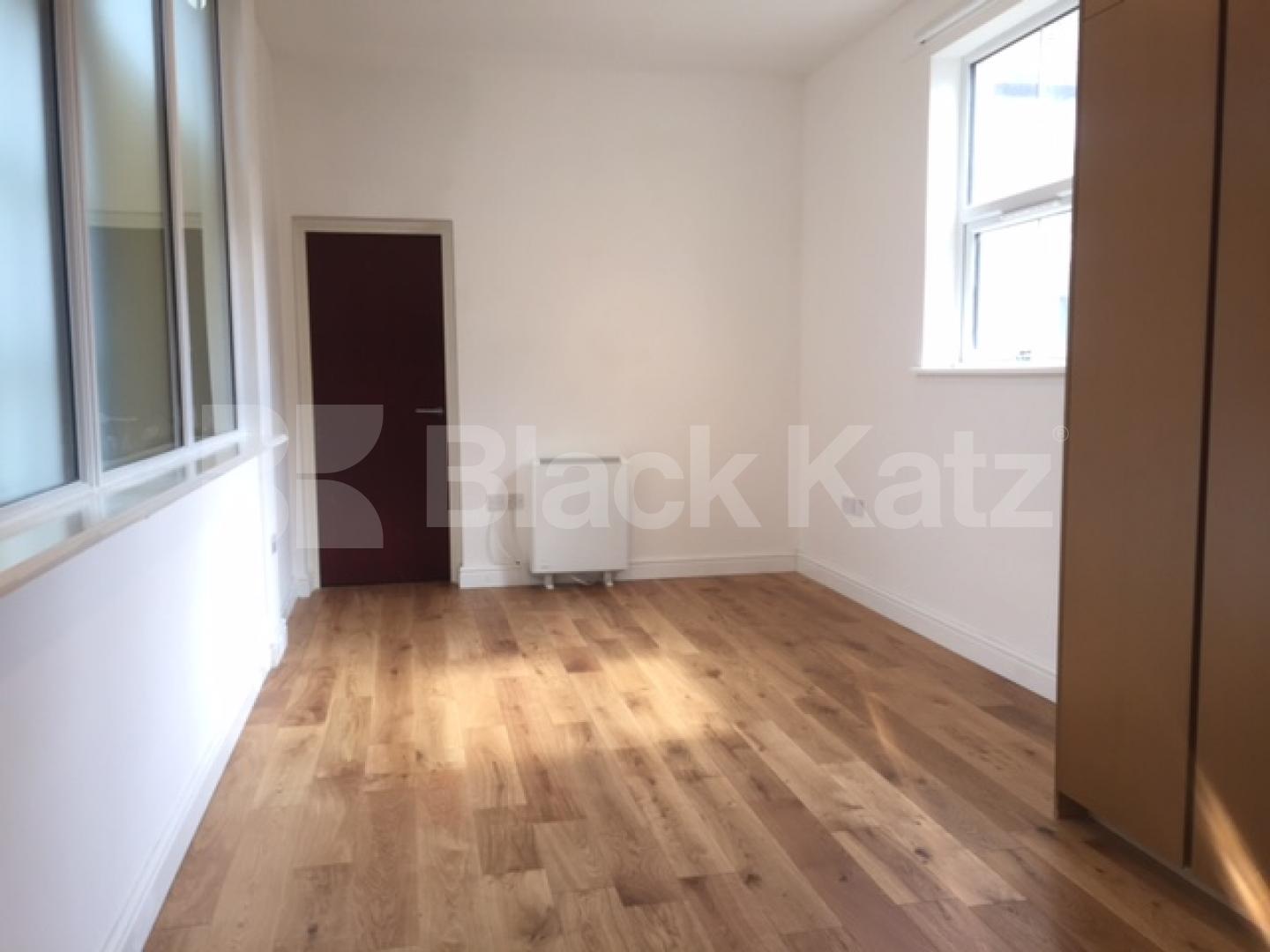			SELECTION OF NEWLY REFURBISHED STUDIO'S AND 1 BEDROOM APARTMENTS, 1 Bedroom, 1 bath, 1 reception Flat			 Green Lanes, NEWINGTON GREEN-STOKE NEWINGTON