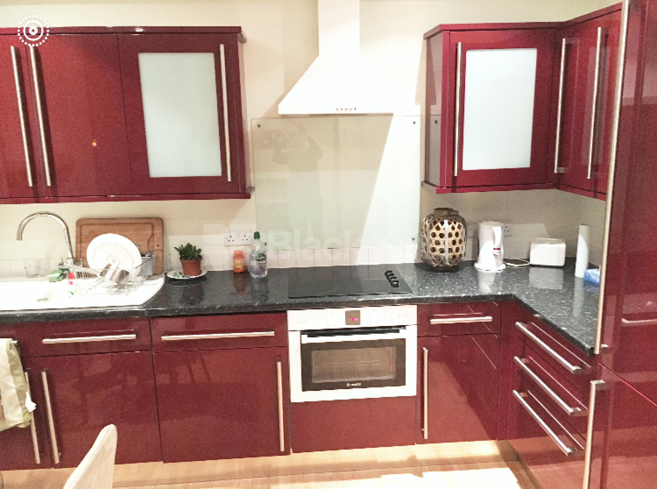 			NEW INSTRUCTION, 1 Bedroom, 1 bath, 1 reception Flat			 Minford Gardens., Brook Green/Shepherds Bush W14