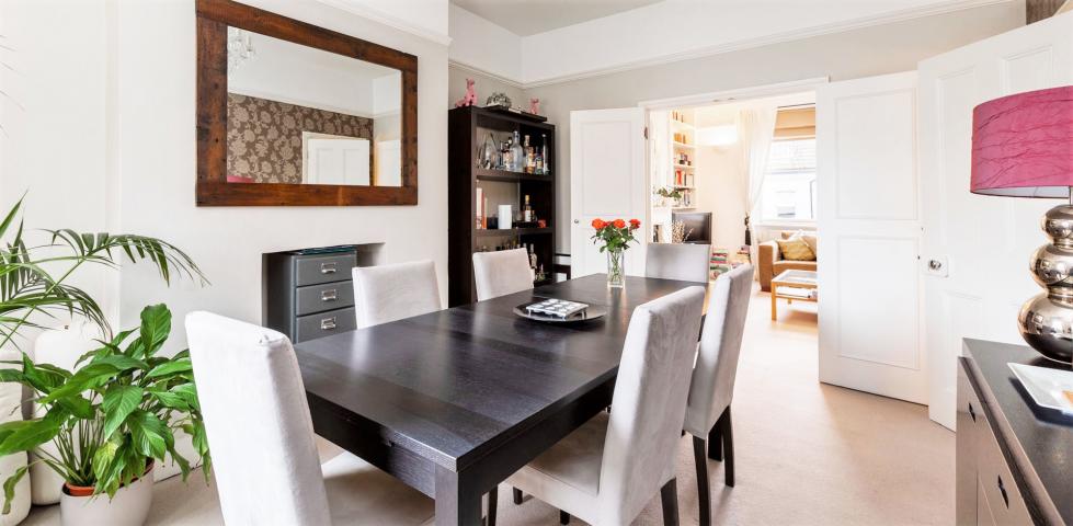 			3 Bedroom, 1 bath, 1 reception Apartment			 Kingdon Road , WEST HAMPSTEAD