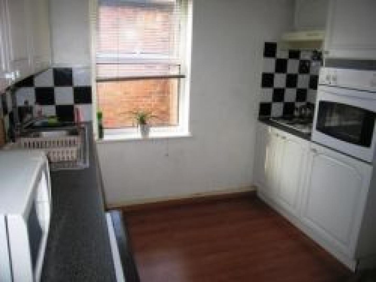 			2 Bedroom, 1 bath, 1 reception Flat			 Fortunegate Road, WILLESDEN NW10