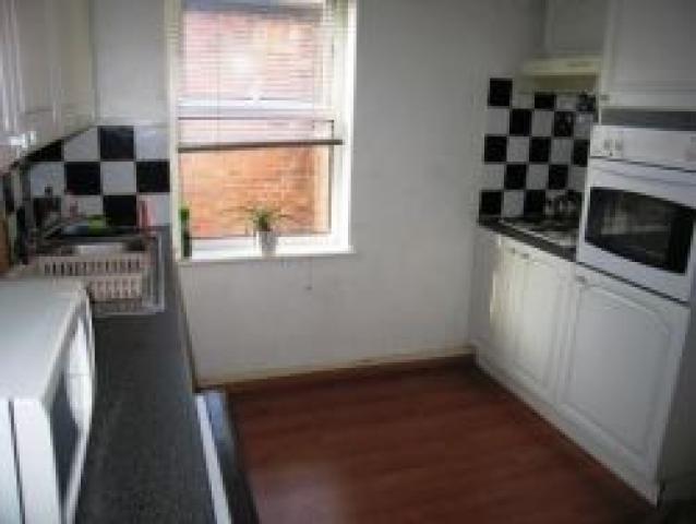			2 Bedroom, 1 bath, 1 reception Flat			 Fortunegate Road, WILLESDEN NW10