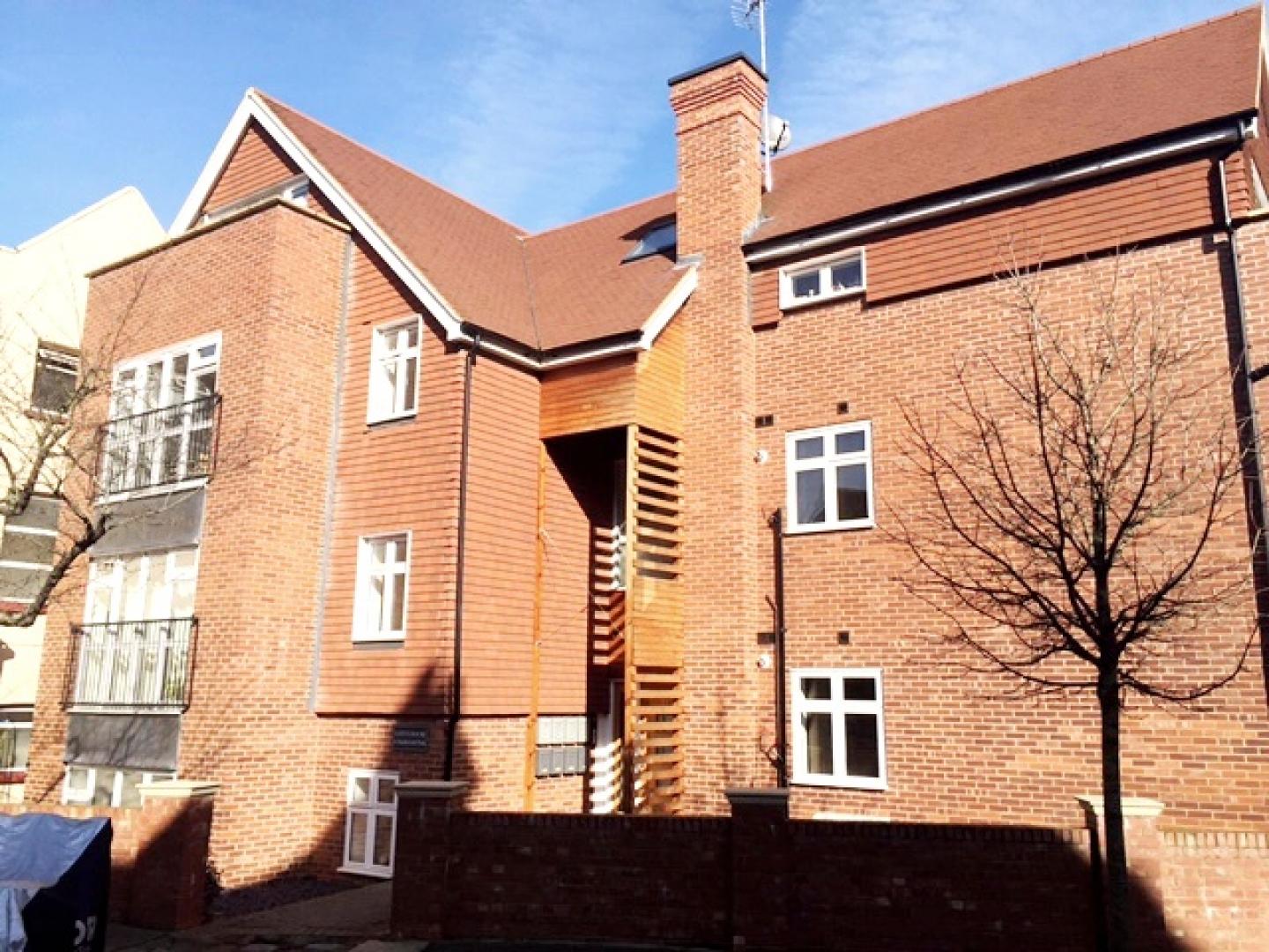 			NEW INSTRUCTION, 1 Bedroom, 1 bath, 1 reception Flat			 Heathfield Park, WILLESDEN GREEN