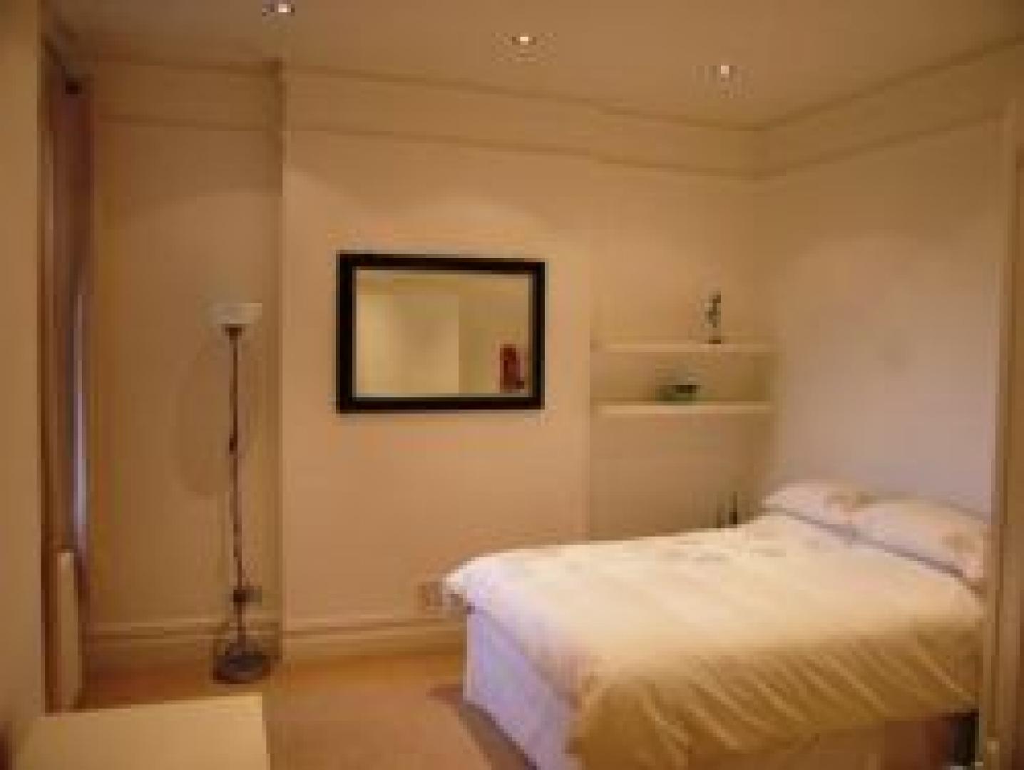 			3 Bedroom, 1 bath, 1 reception Flat			 Lauderdale Road, MAIDA VALE W9