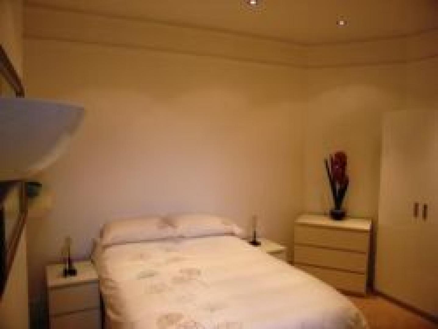 			3 Bedroom, 1 bath, 1 reception Flat			 Lauderdale Road, MAIDA VALE W9