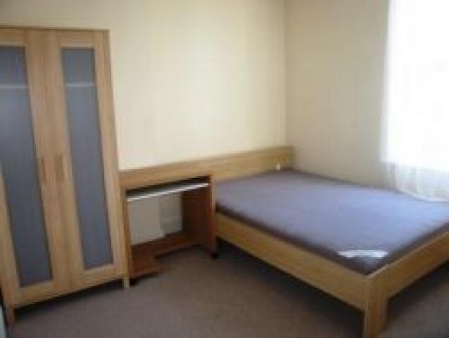 			2 Bedroom, 1 bath, 1 reception Flat			 Leghorn Road, WILLESDEN NW10