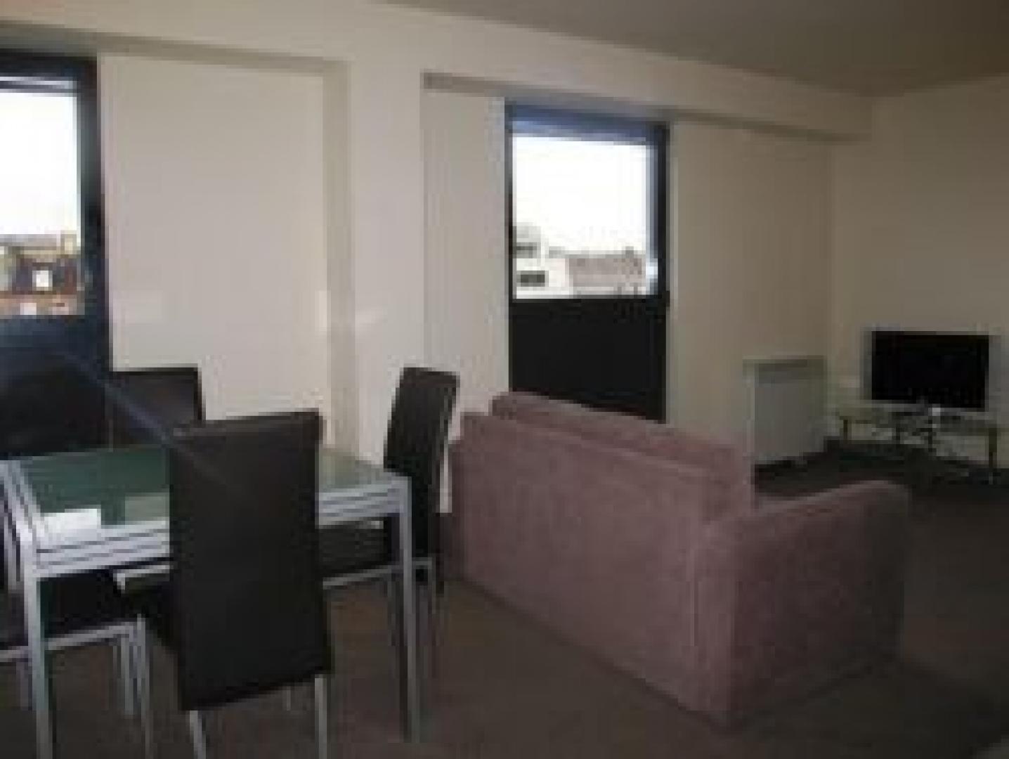 			VIEWINGS HIGHLY RECOMMENDED!!!, 1 Bedroom, 1 bath, 1 reception Flat			 Springfield Lane, KILBURN PARK NW6