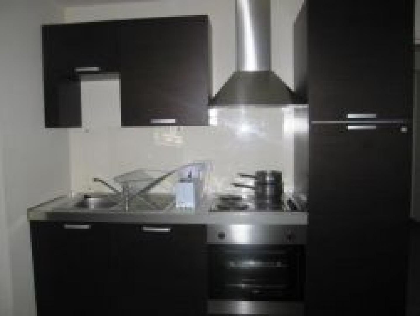 			VIEWINGS HIGHLY RECOMMENDED!!!, 1 Bedroom, 1 bath, 1 reception Flat			 Springfield Lane, KILBURN PARK NW6