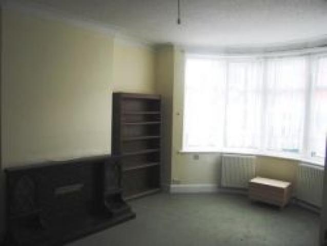 			1 Bedroom, 1 bath, 1 reception Flat			 All Souls Ave, KENSAL GREEN/WILLESDEN GREEN NW10