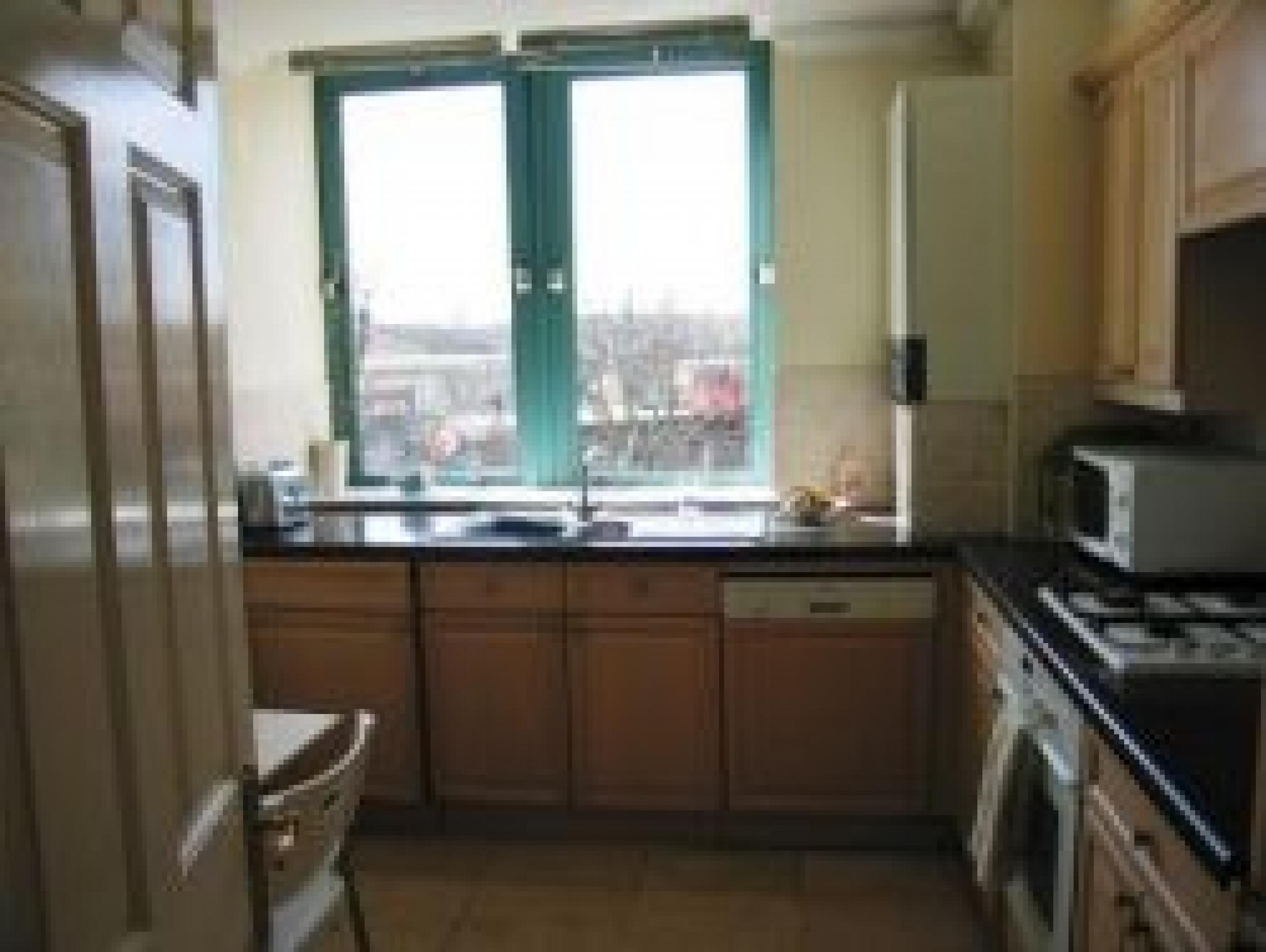 			NEW INSTRUCTION, 2 Bedroom, 1 bath, 1 reception Flat			 Jubilee Heights, KILBURN NW2