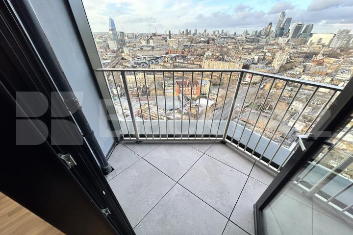 Situated on the 23rd floor with air conditioning, concierge service & gym  The Ceramic Building, Newington Causeway , Borough 