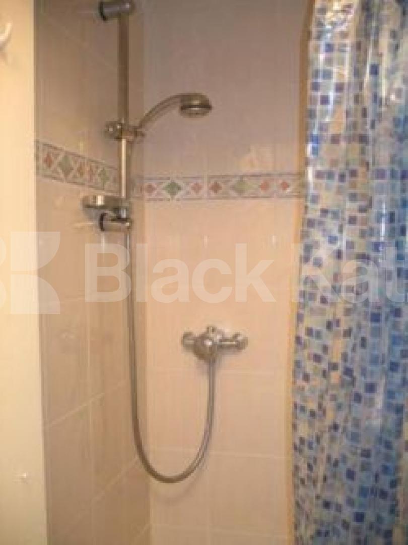 			Studio With Separate Kitchen !, Studio Apartment, 1 bath, 1 reception Flat			 Palace Gates Road, ALEXANDRA PALACE N22