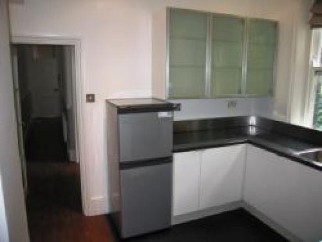 			2 Bedroom, 1 bath, 1 reception Flat			 Widley Road W9, MAIDA VALE W9