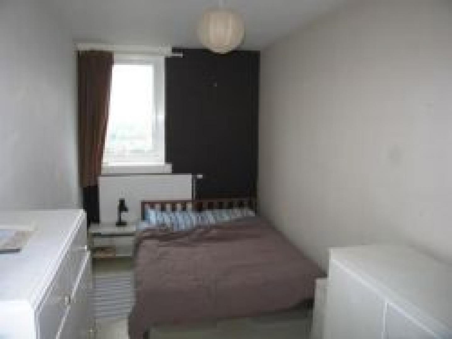 			2 Bedroom, 1 bath, 1 reception Flat			 Abbey Road, SOUTH HAMPSTEAD NW6