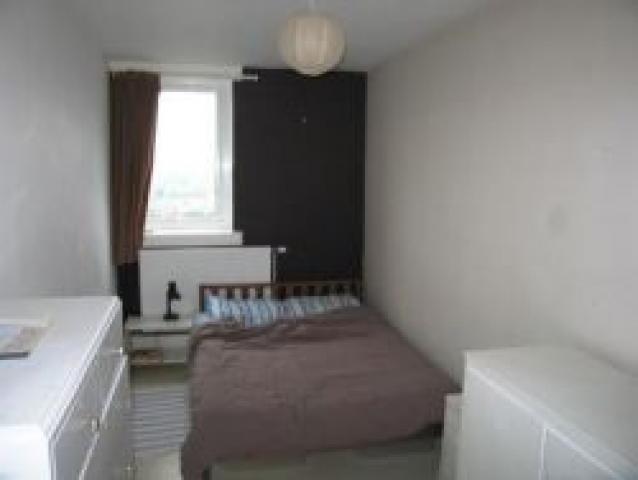 			2 Bedroom, 1 bath, 1 reception Flat			 Abbey Road, SOUTH HAMPSTEAD NW6
