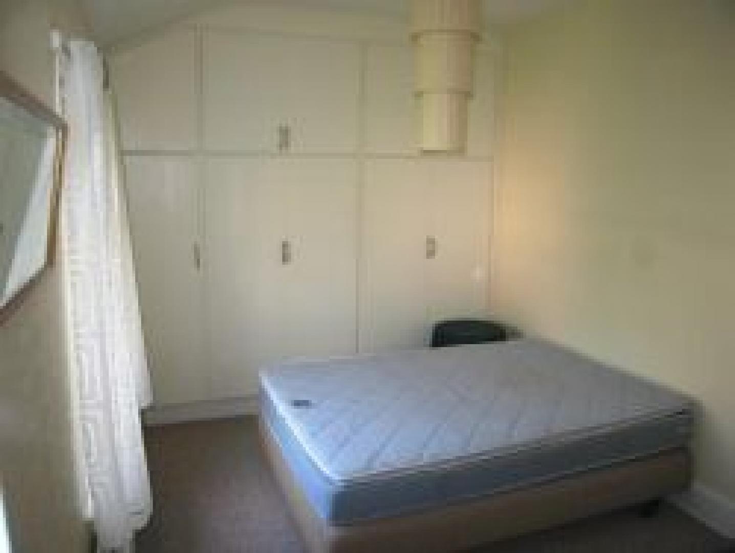 			2 Bedroom, 1 bath, 1 reception Flat			 Midland Terrace, CRICKLEWOOD