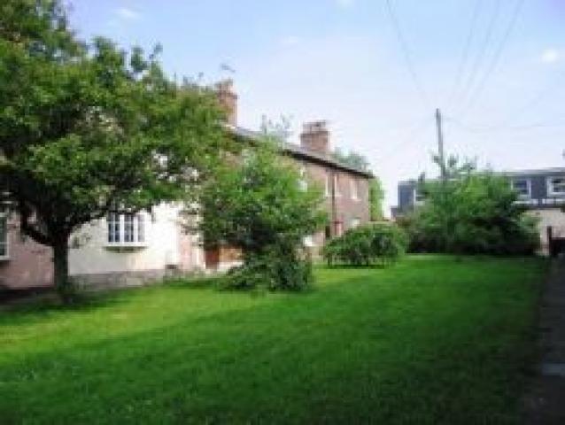 			2 Bedroom, 1 bath, 1 reception Flat			 Midland Terrace, CRICKLEWOOD