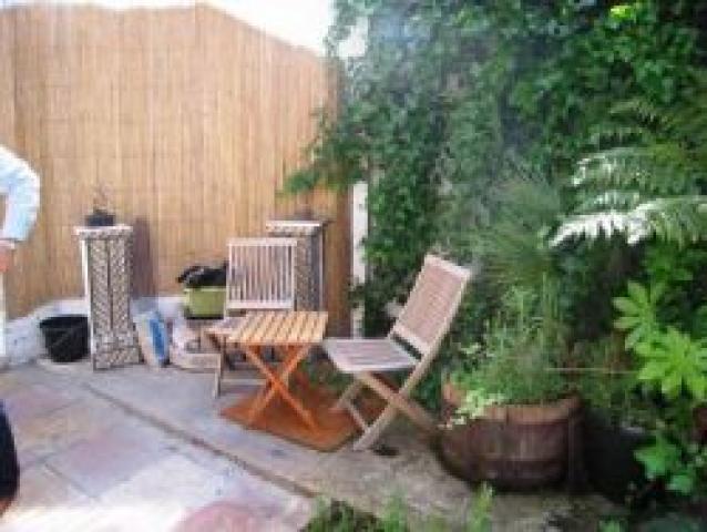 			GARDEN, 2 Bedroom, 1 bath, 1 reception Flat			 Fordwych Road, WEST HAMPSTEAD/CRICKLEWOOD