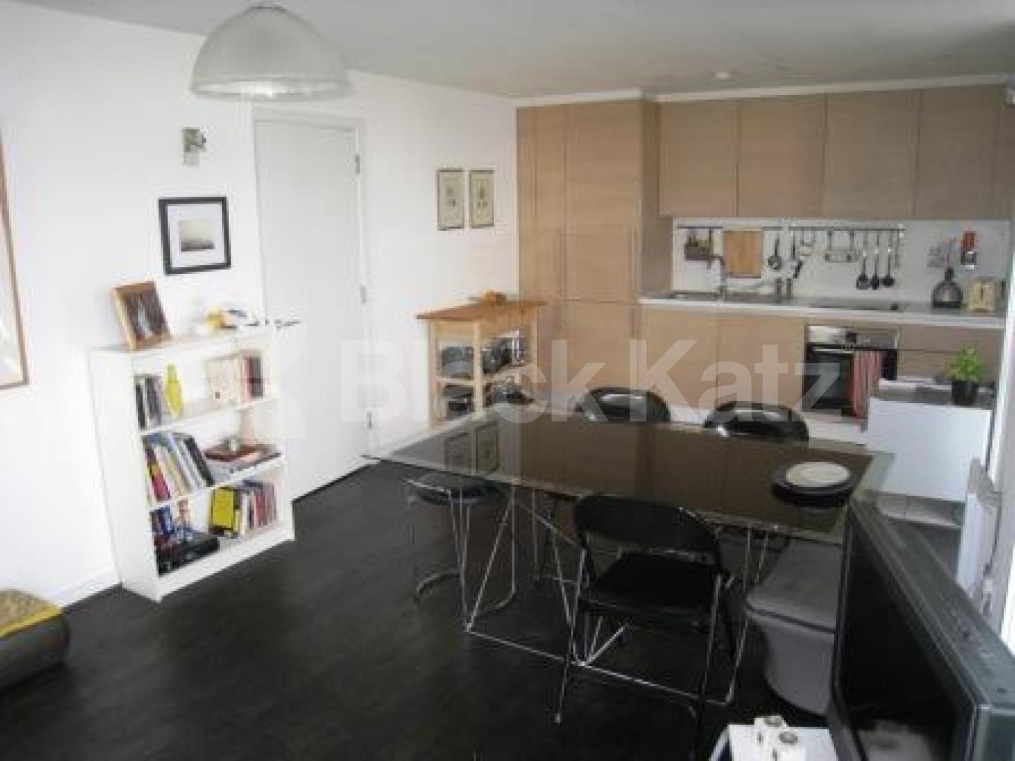 			2 Bedroom, 1 bath, 1 reception Apartment			 New River Village Apartments, Hornsey