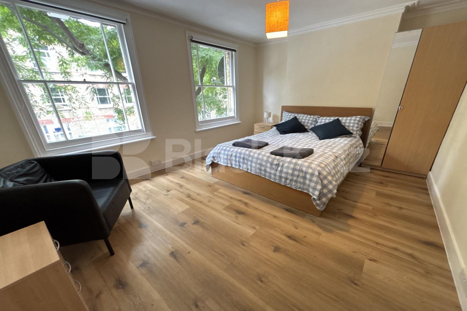 Stylish Georgian town house over three floors, two bathrooms & patio garden   Henshaw Street, Elephant and Castle