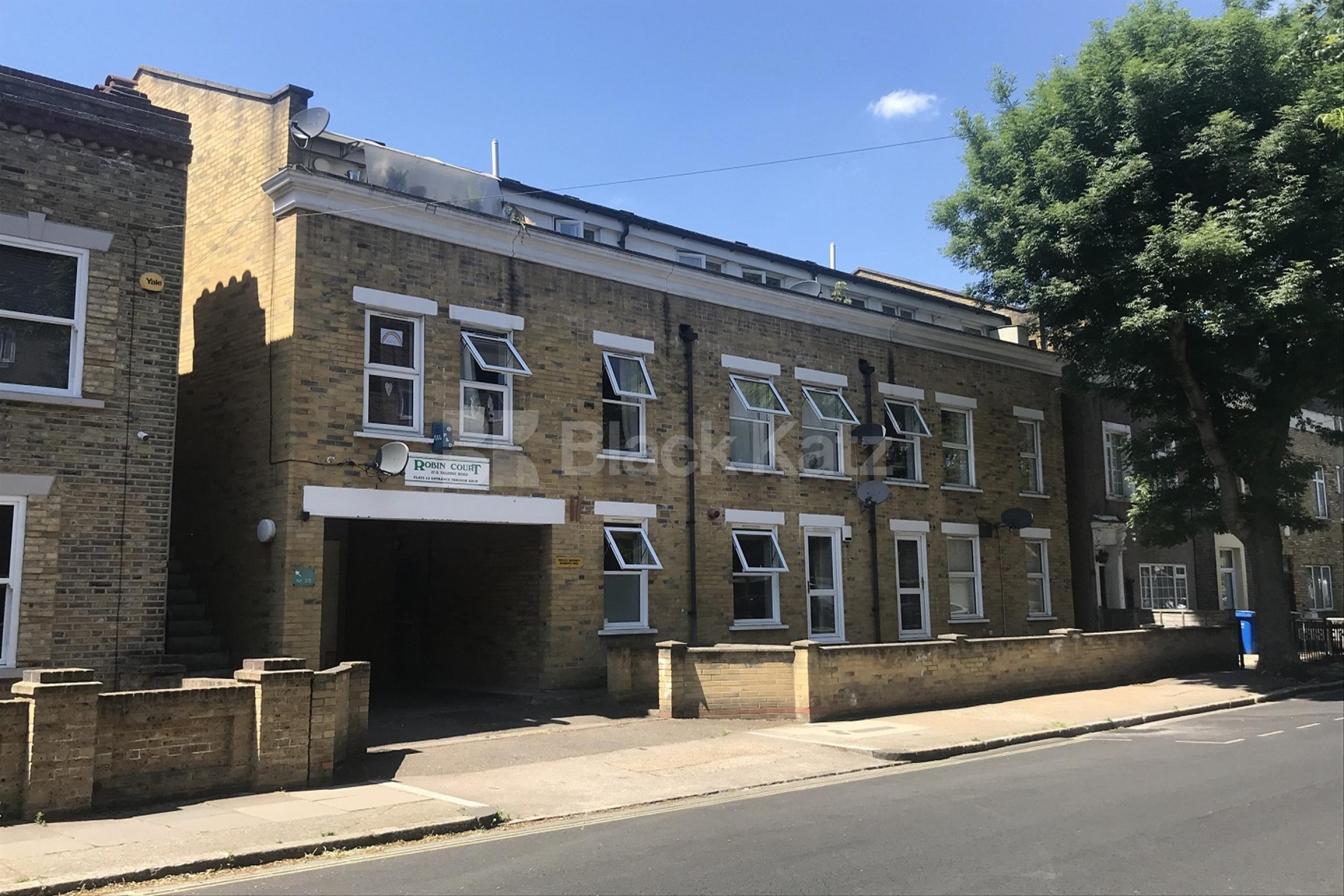 Private development with communal gardens & residents parking  Yalding Road, Bermondsey SE16