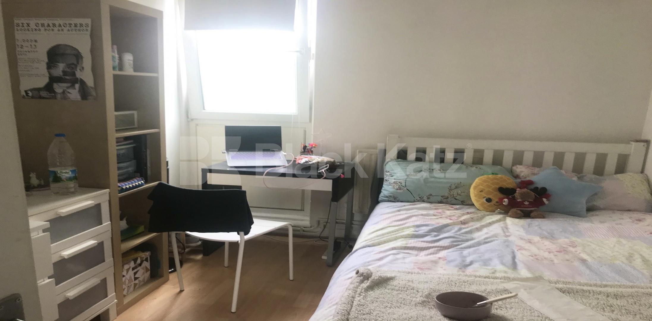 			LET , 4 Bedroom, 1 bath, 1 reception Apartment			 Falmouth Road, London Bridge/Borough