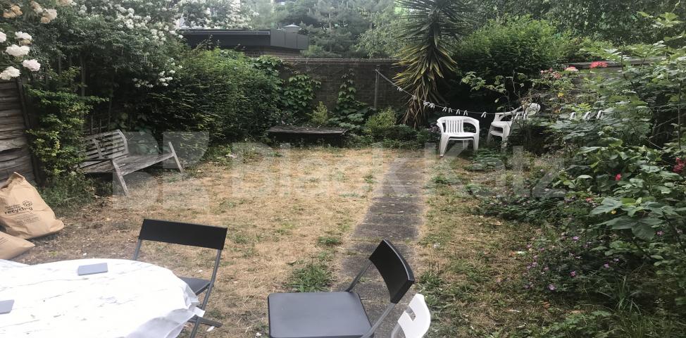 			NEW INSTRUCTION , 4 Bedroom, 1 bath, 1 reception Apartment			 Falmouth Road, London Bridge/Borough