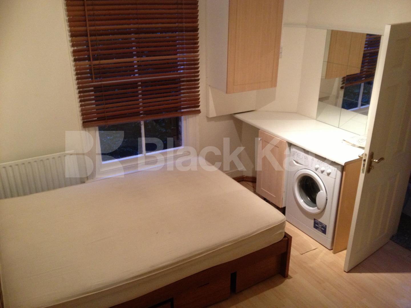 			NEW INSTRUCTION, 1 Bedroom, 1 bath, 1 reception Flat			 Richmond Way, Shepherds Bush/Brook Green