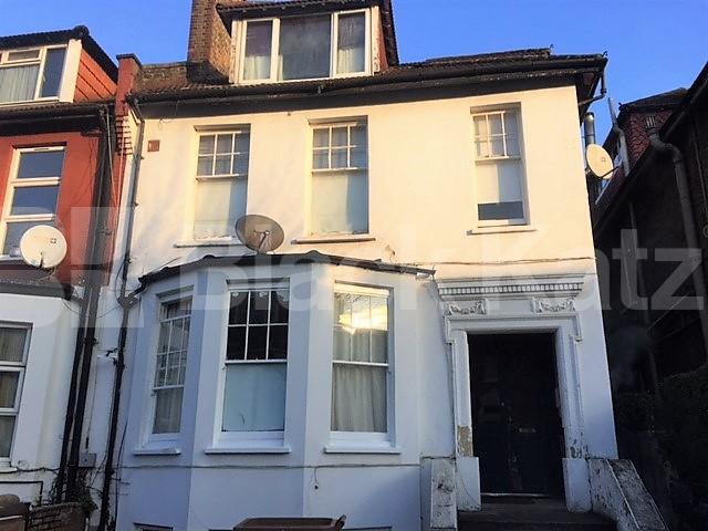 			FANTASTIC STUDIO FLAT WITH BILLS INCLUDED, Studio Apartment, 1 bath, 1 reception Flat			 Northfield Road, STAMFORD HILL-STOKE NEWINGTON